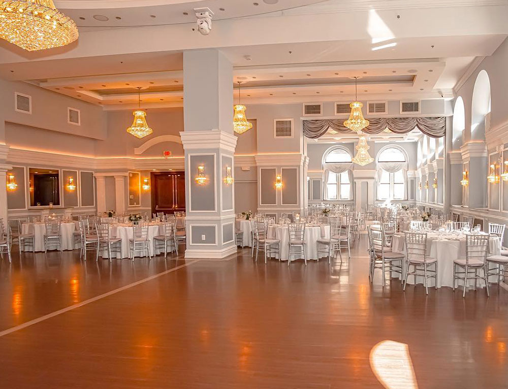 Versatile Venue Space with Personalized Options